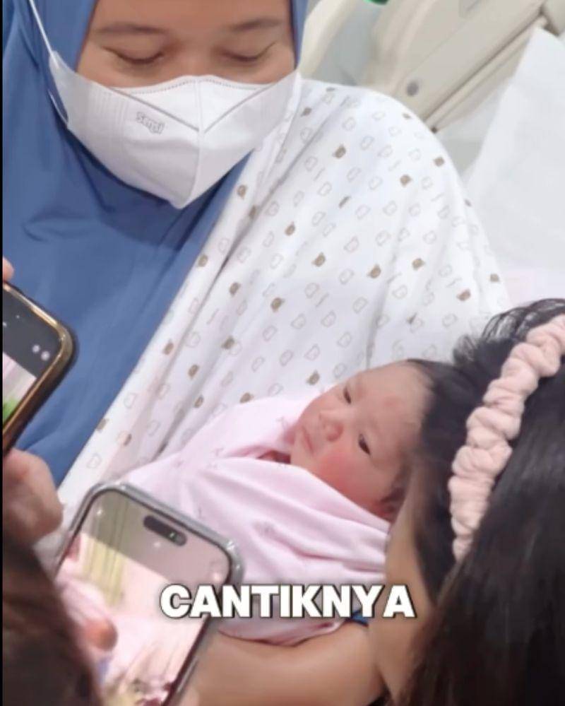 Instagram.com/ayutingting92